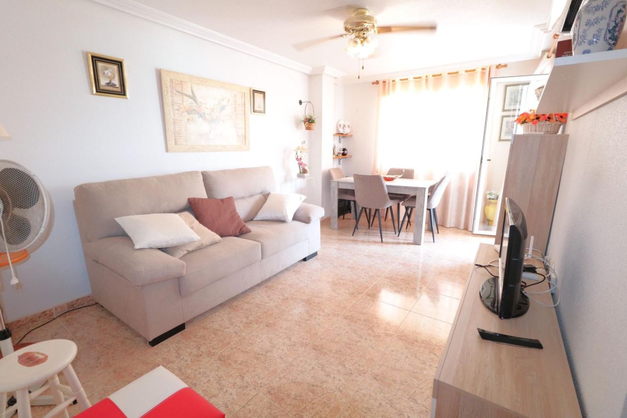 Wohnung in Torrevieja, Spanien, 62 m² - Foto 1