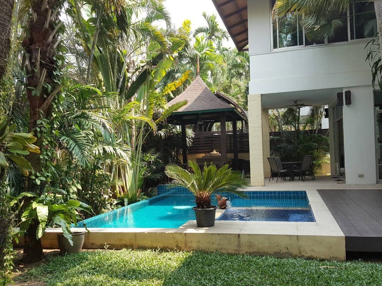 Villa in Pattaya, Thailand, 488 m² - picture 1