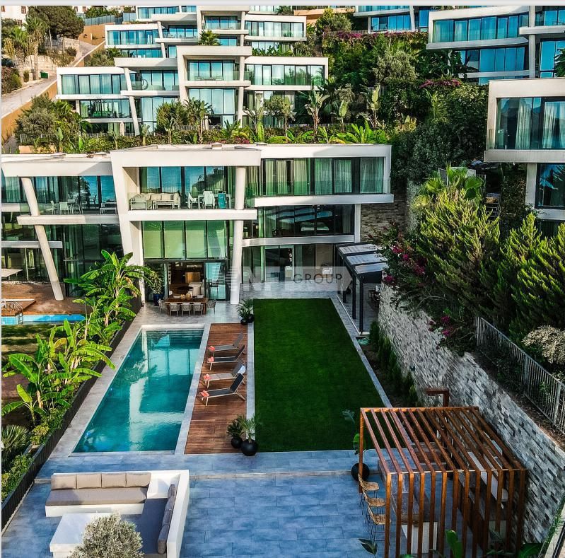 Villa à Bodrum, Turquie, 185 m² - image 1