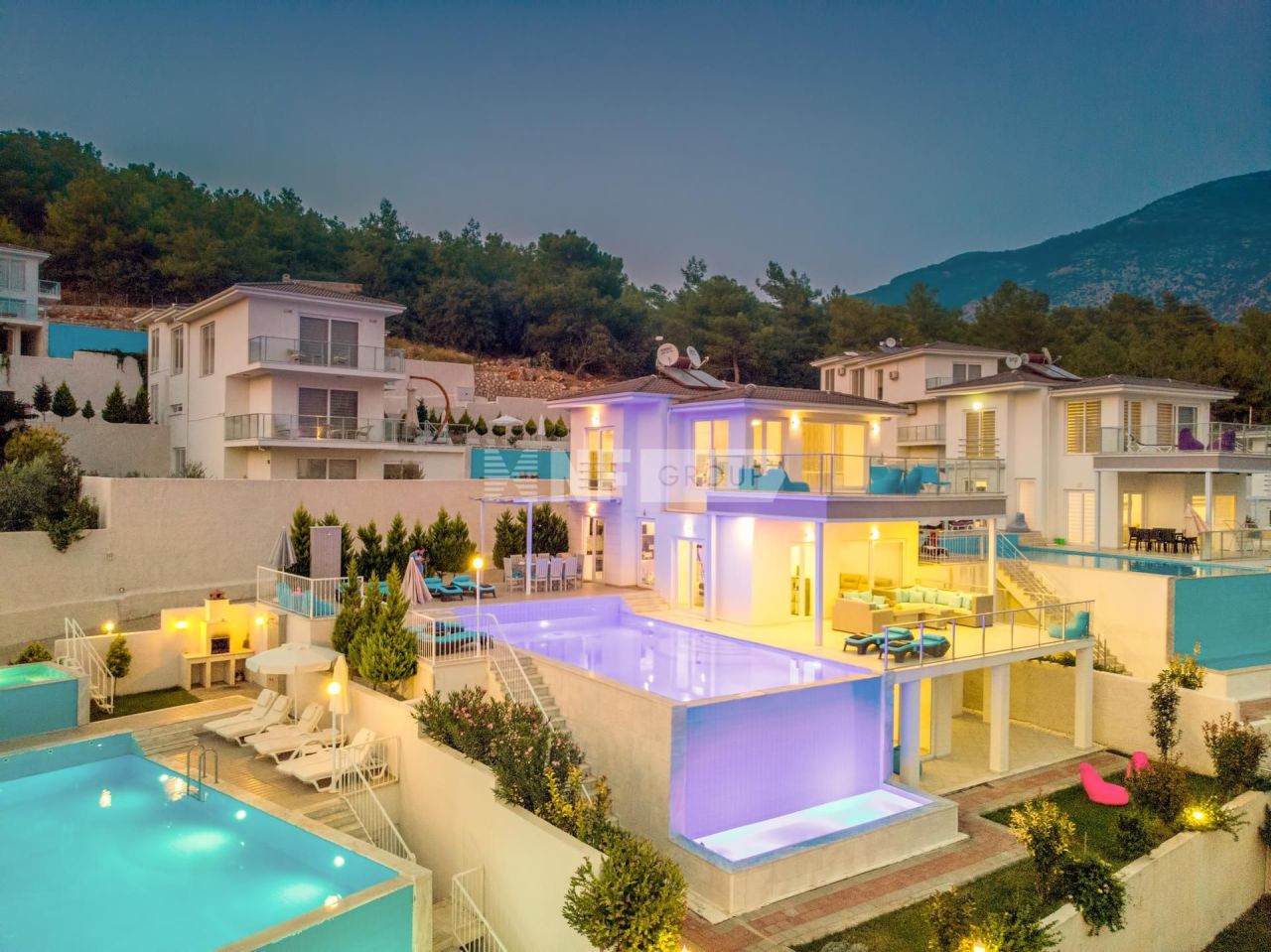 Villa in Fethiye, Türkei, 200 m² - Foto 1