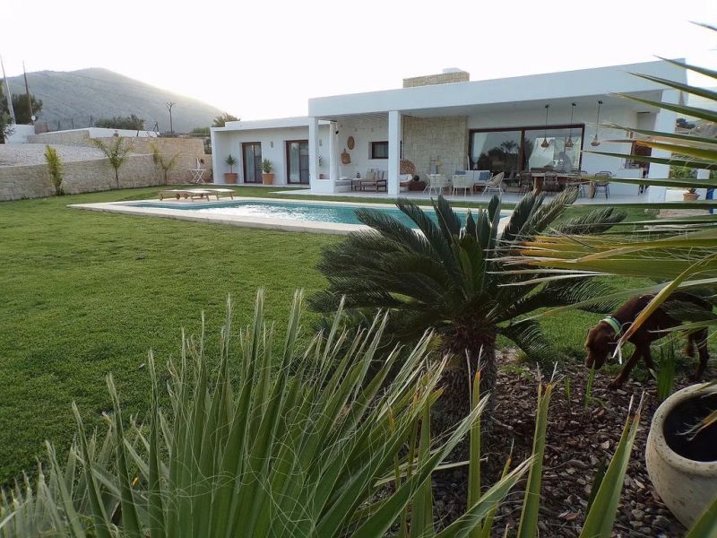 Villa in Finestrat, Spanien, 300 m² - Foto 1