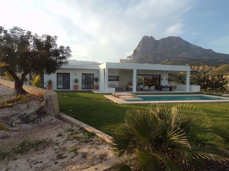 Villa in Finestrat, Spanien, 300 m² - Foto 2