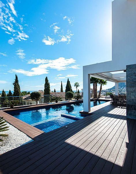 Villa à Calp, Espagne - image 3