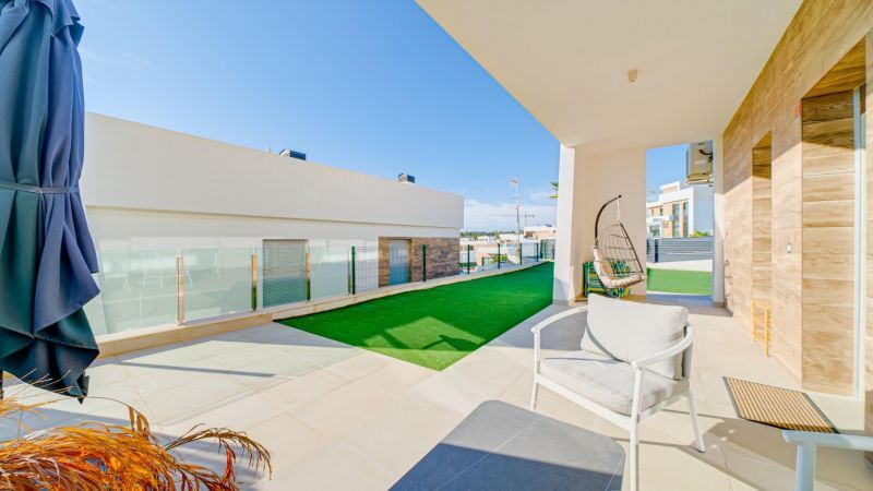 Apartment in Finestrat, Spain, 78 m² - picture 4