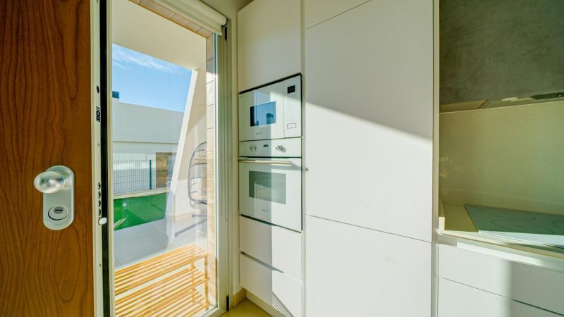 Apartment in Finestrat, Spain, 78 m² - picture 8