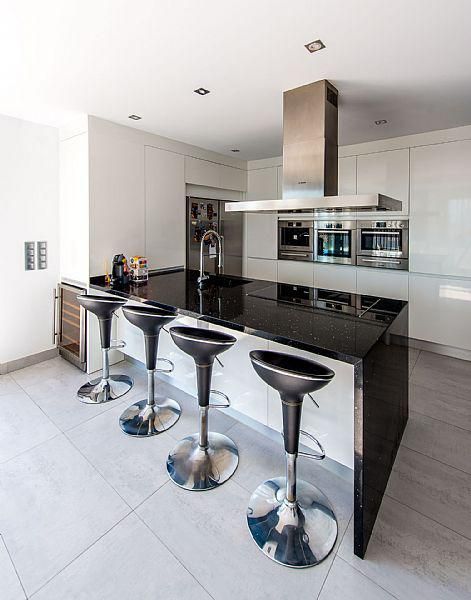 Villa à Calp, Espagne - image 12