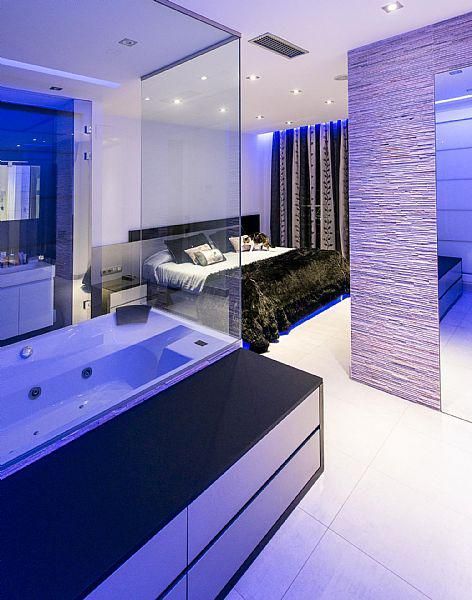 Villa à Calp, Espagne - image 19