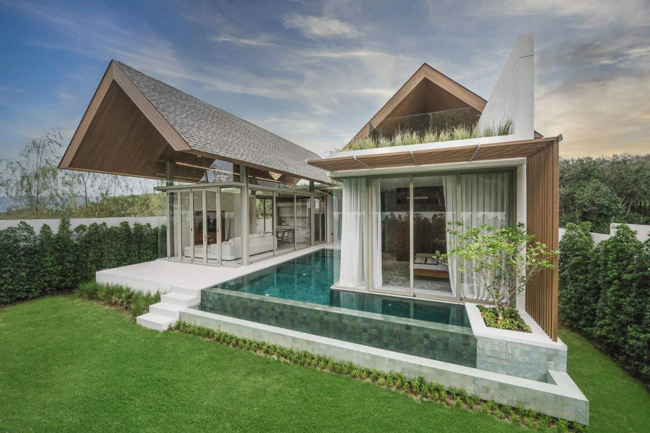 House in Phuket, Thailand, 300 m² - picture 1