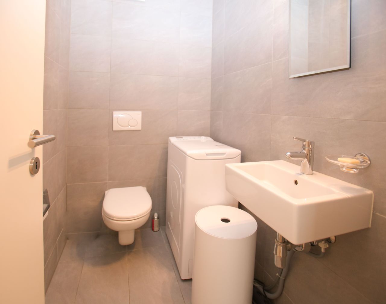 Bureau à Montreux, Suisse, 173 m² - image 3