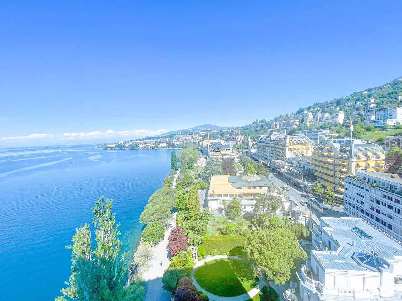 Apartment in Montreux, Switzerland, 200 m² - picture 1