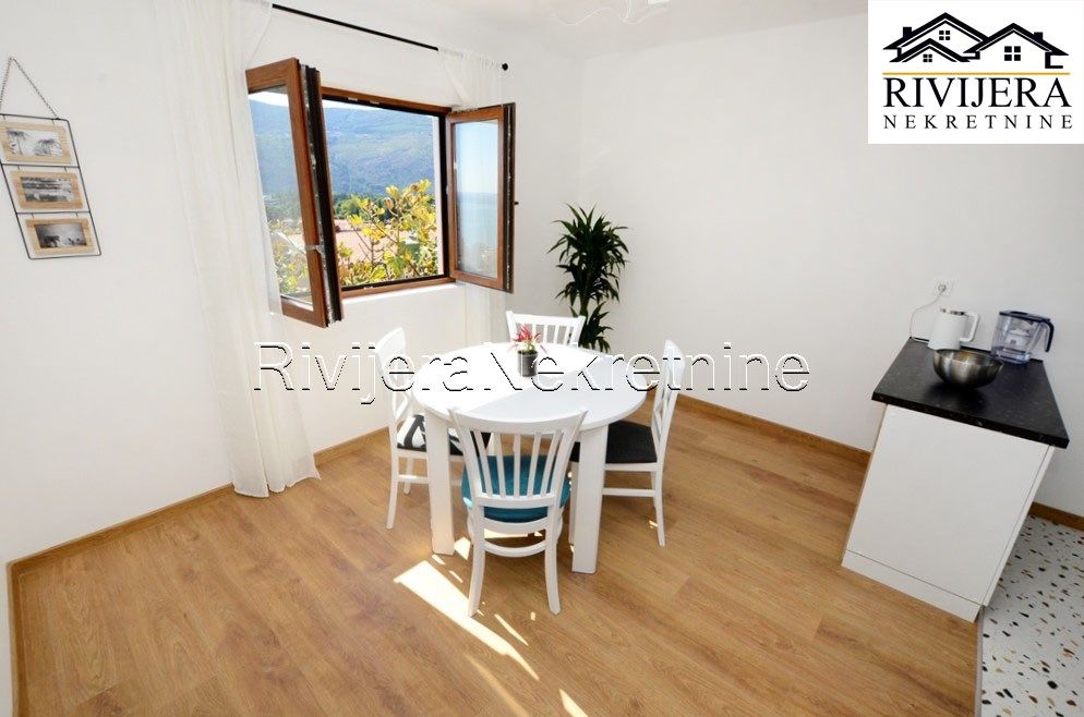 Wohnung in Herceg-Novi, Montenegro, 70 m² - Foto 1