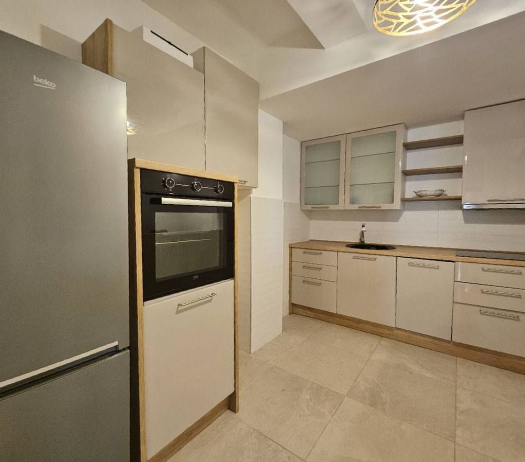 Appartement à Budva, Monténégro, 72 m² - image 1