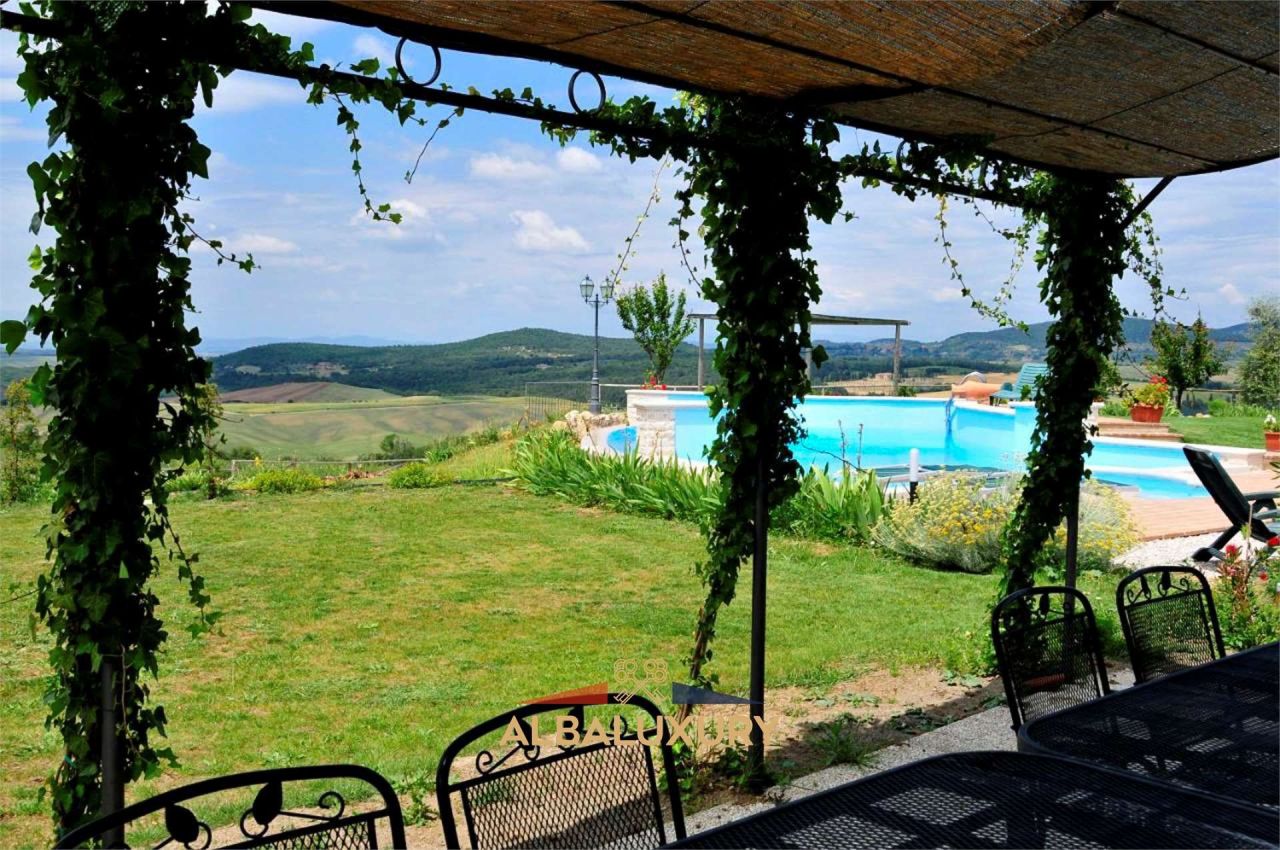 Villa in Pienza, Italy, 450 m² - picture 7