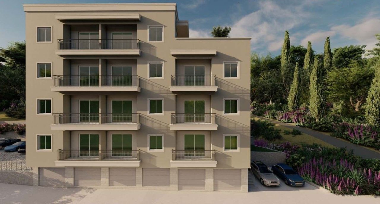 Apartamento en Petrovac, Montenegro, 55 m² - imagen 1