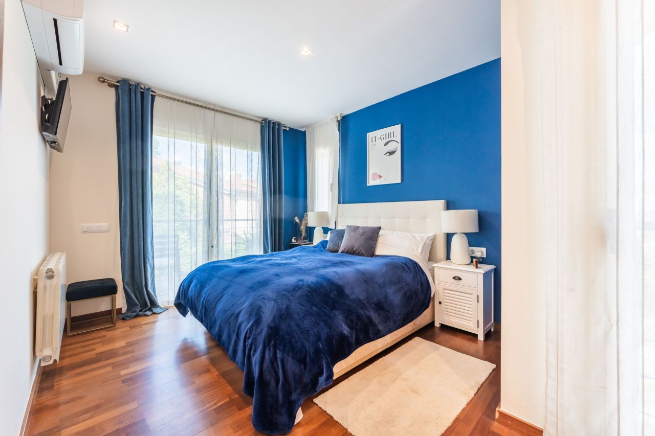 Villa en Vallromanes, España, 275 m² - imagen 12