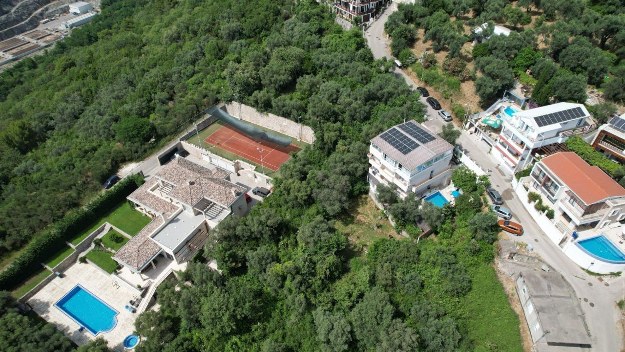 Terreno a Becici, Montenegro, 1 597 m2 - foto 9