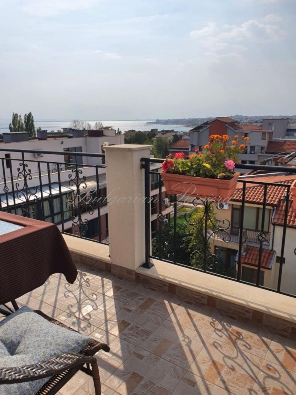 Appartement à Nessebar, Bulgarie, 78 m² - image 1