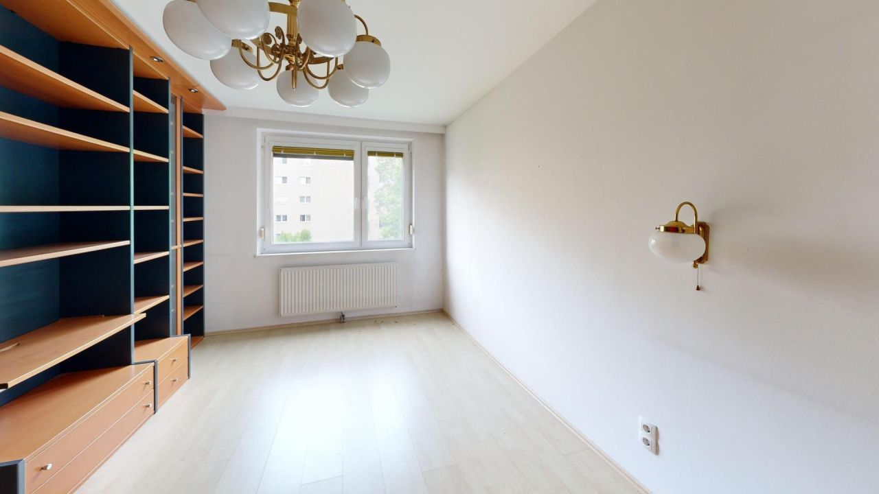 Flat in Vienna, Austria, 98.27 m² - picture 1