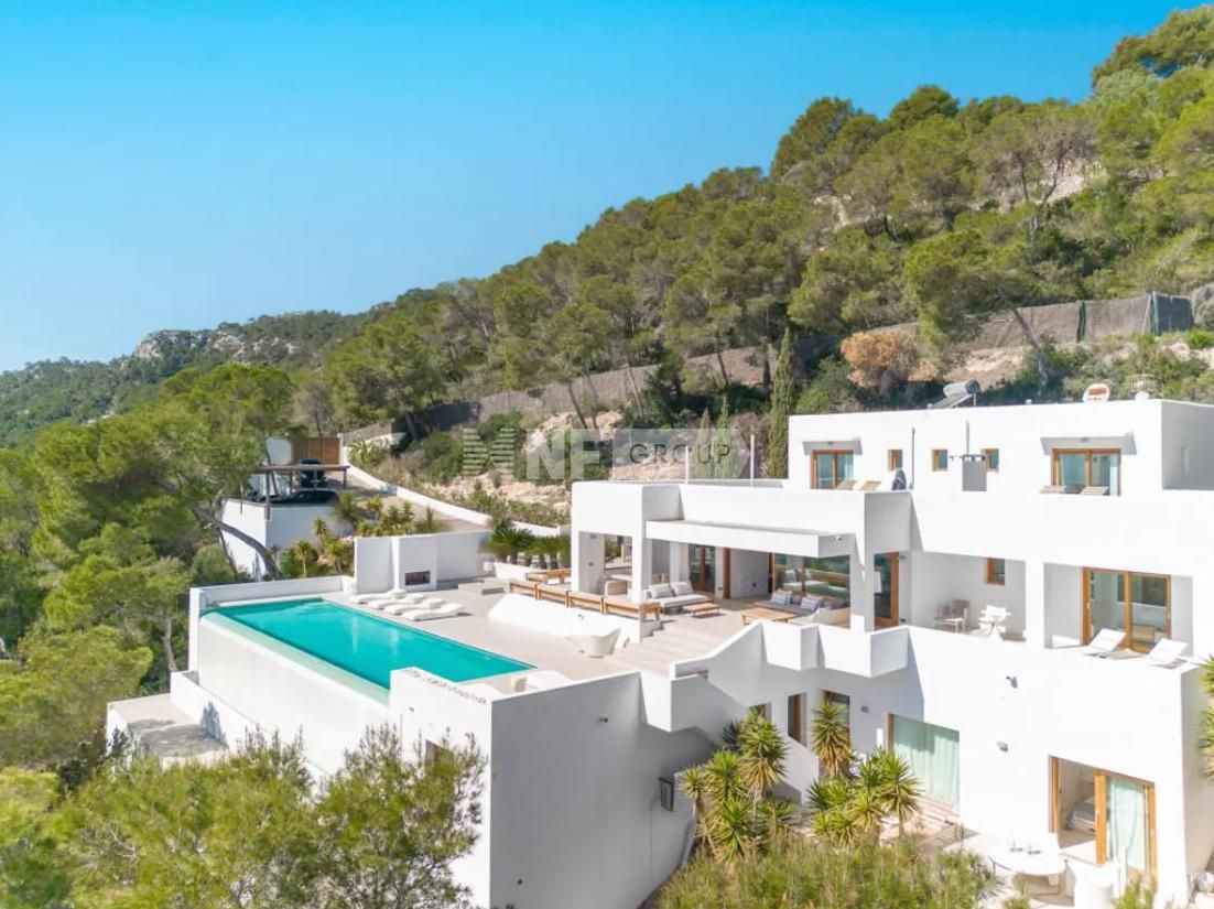 Villa in Ibiza, Spanien, 387 m² - Foto 1