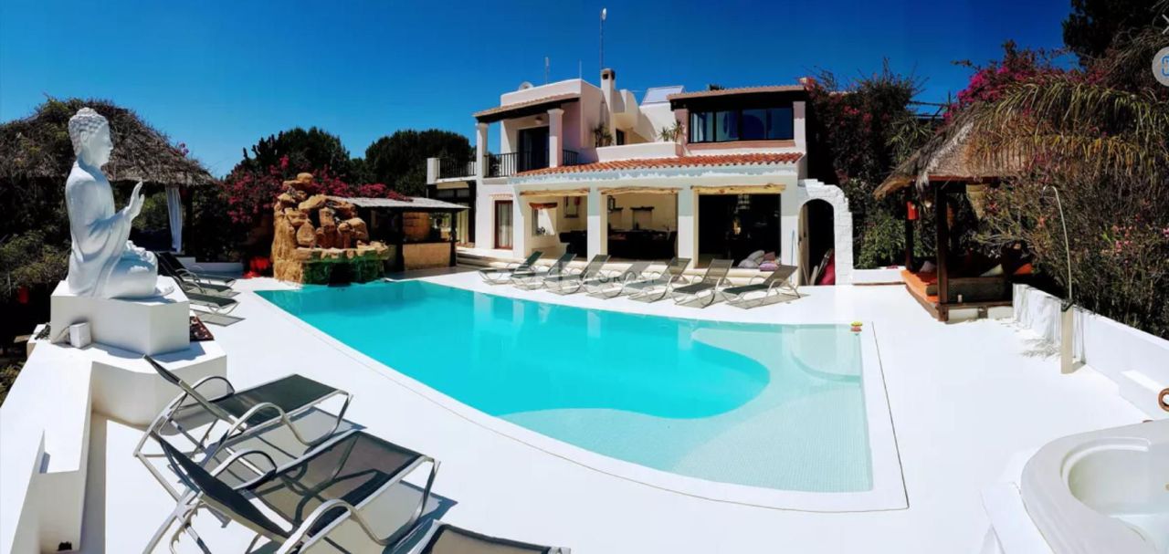 Villa in Ibiza, Spanien, 315 m² - Foto 1