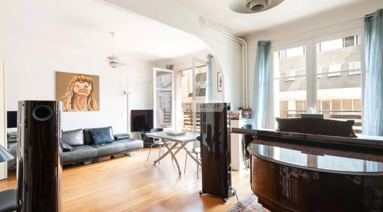 Piso en París, Francia, 63 m² - imagen 2