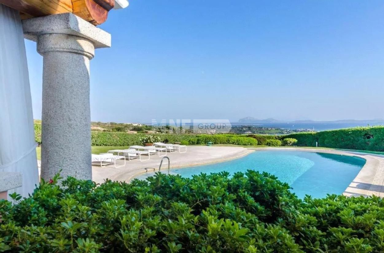 Villa Sardiniya, Italy, 599 m² - picture 2