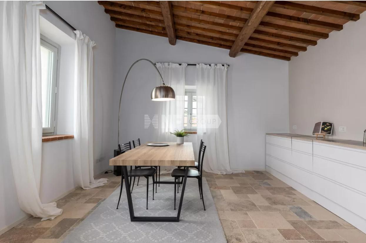 Flat in Florence, Italy, 177 m² - picture 4