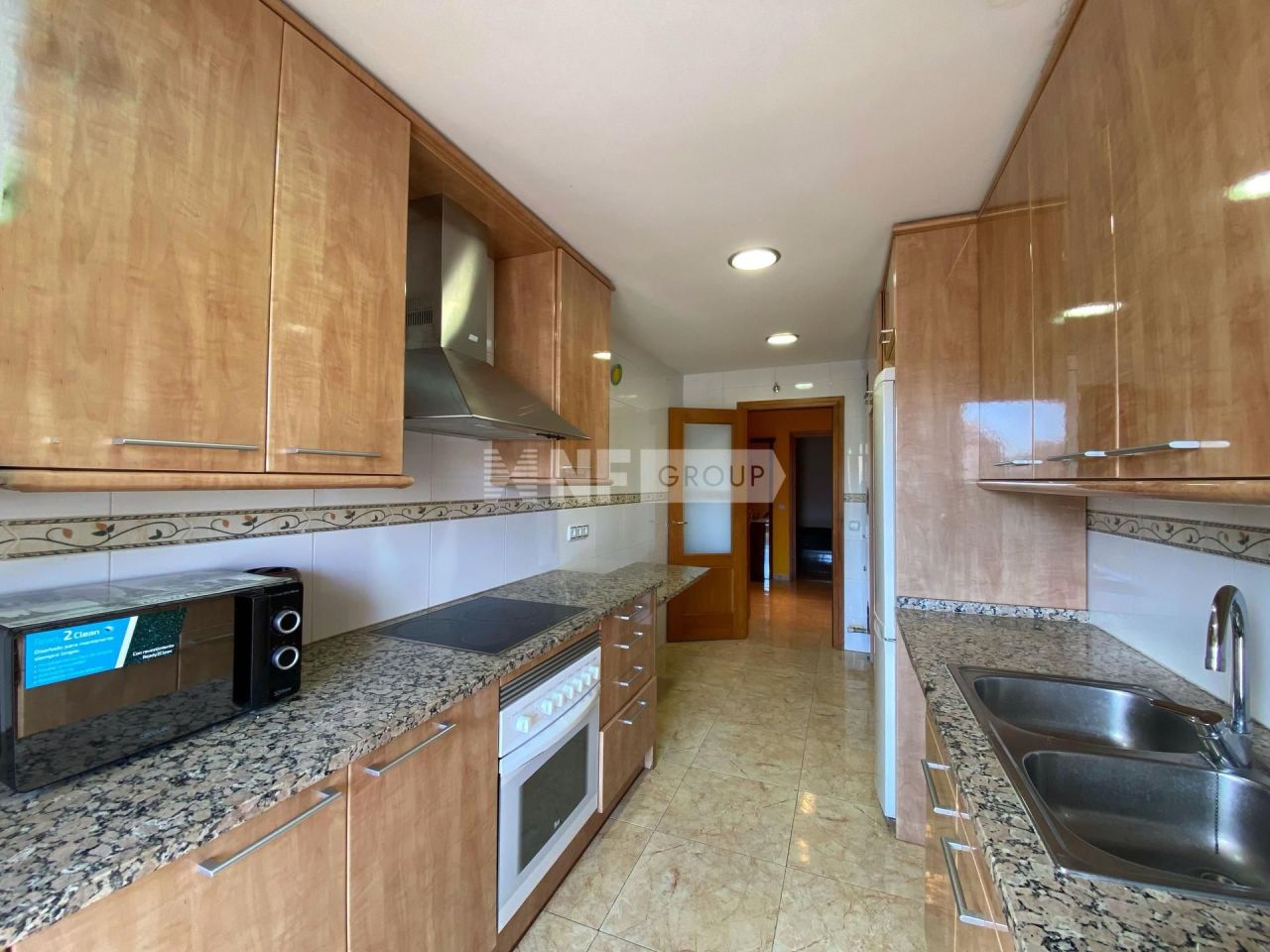 Flat in Lloret de Mar, Spain, 129 m² - picture 8