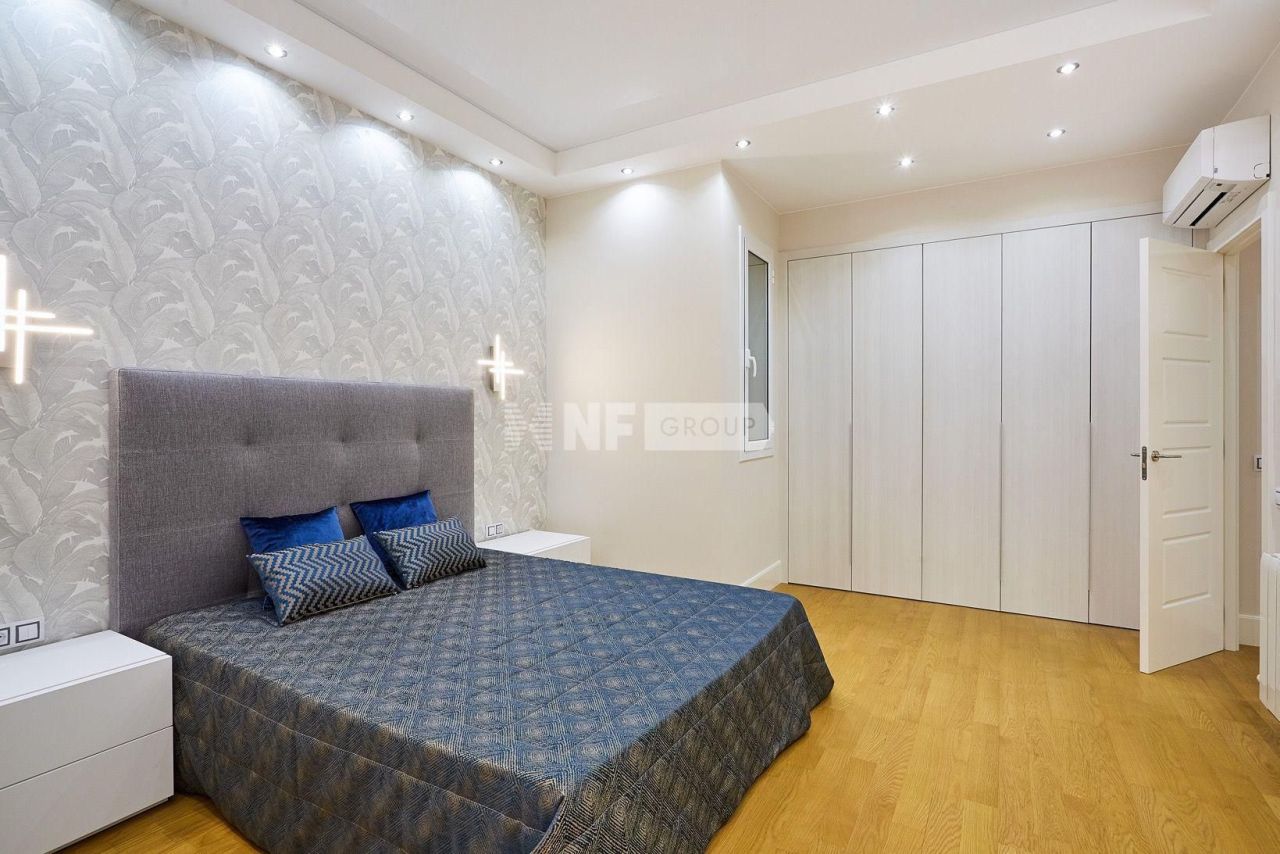 Flat in Barcelona, Spain, 115 m² - picture 9