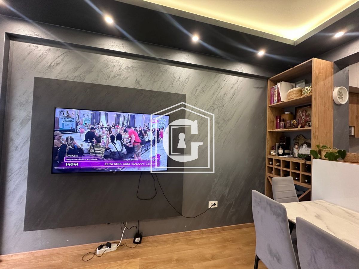 Apartment in Budva, Montenegro, 58 m² - picture 3