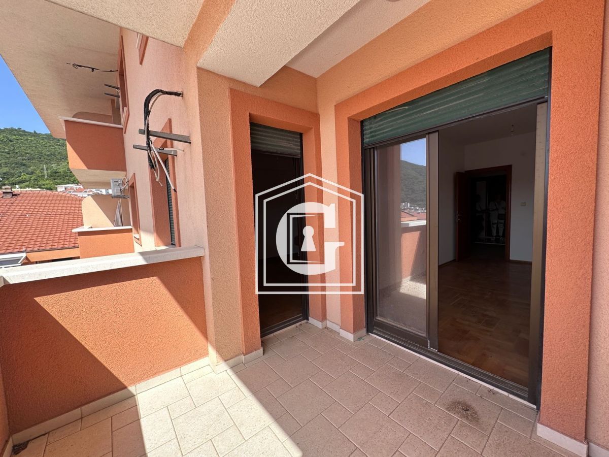 Apartment in Budva, Montenegro, 64 m² - Foto 4