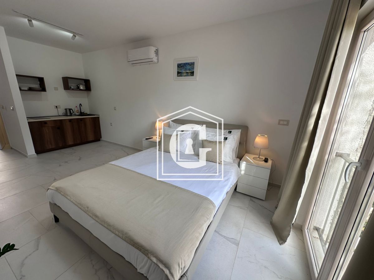 Apartment in Przno, Montenegro, 25 m² - picture 8