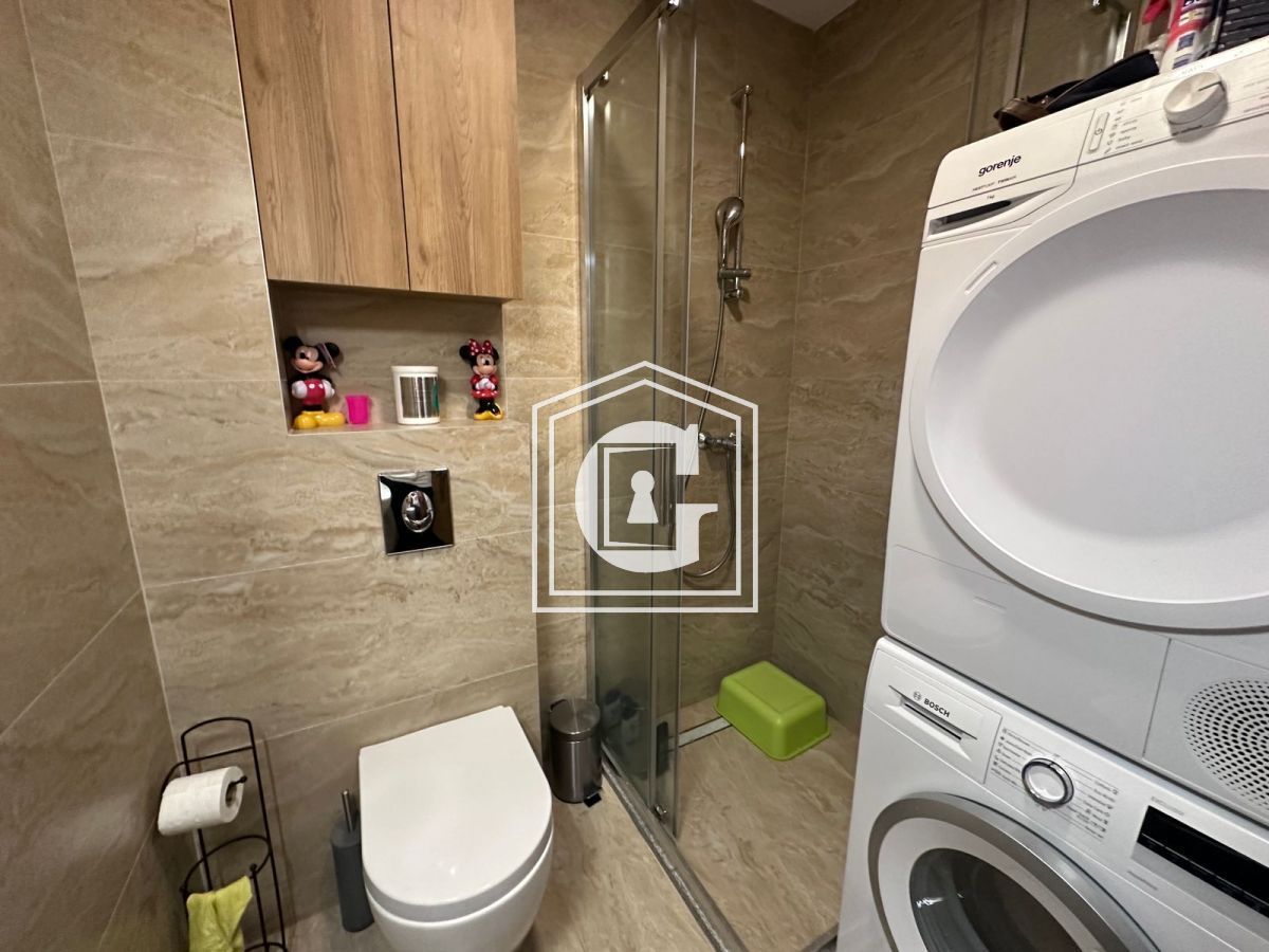 Apartment in Budva, Montenegro, 58 m² - picture 8