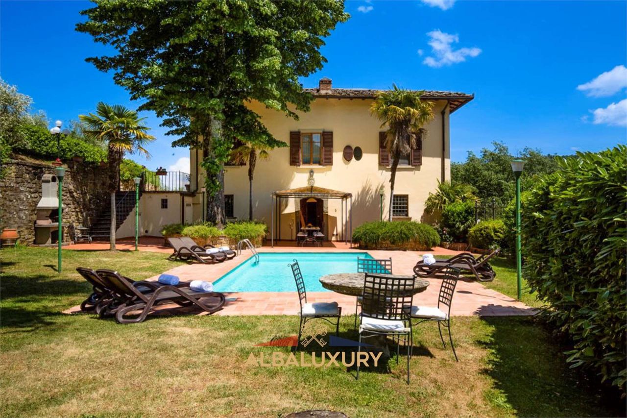 Villa in Greve in Chianti, Italien, 1 000 m² - Foto 1