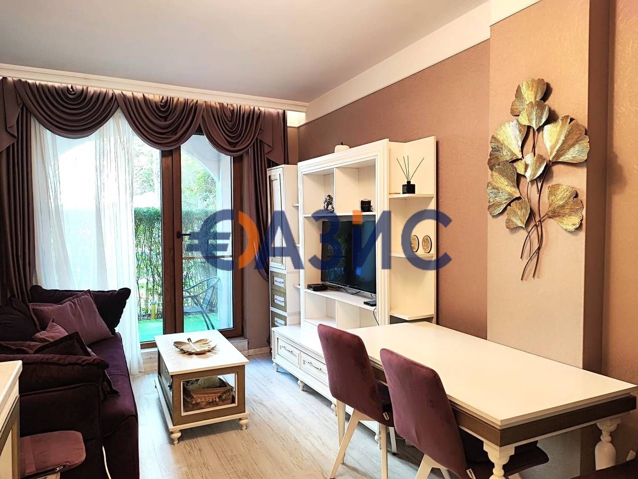 Appartement à Slantchev Briag, Bulgarie, 64 m² - image 1