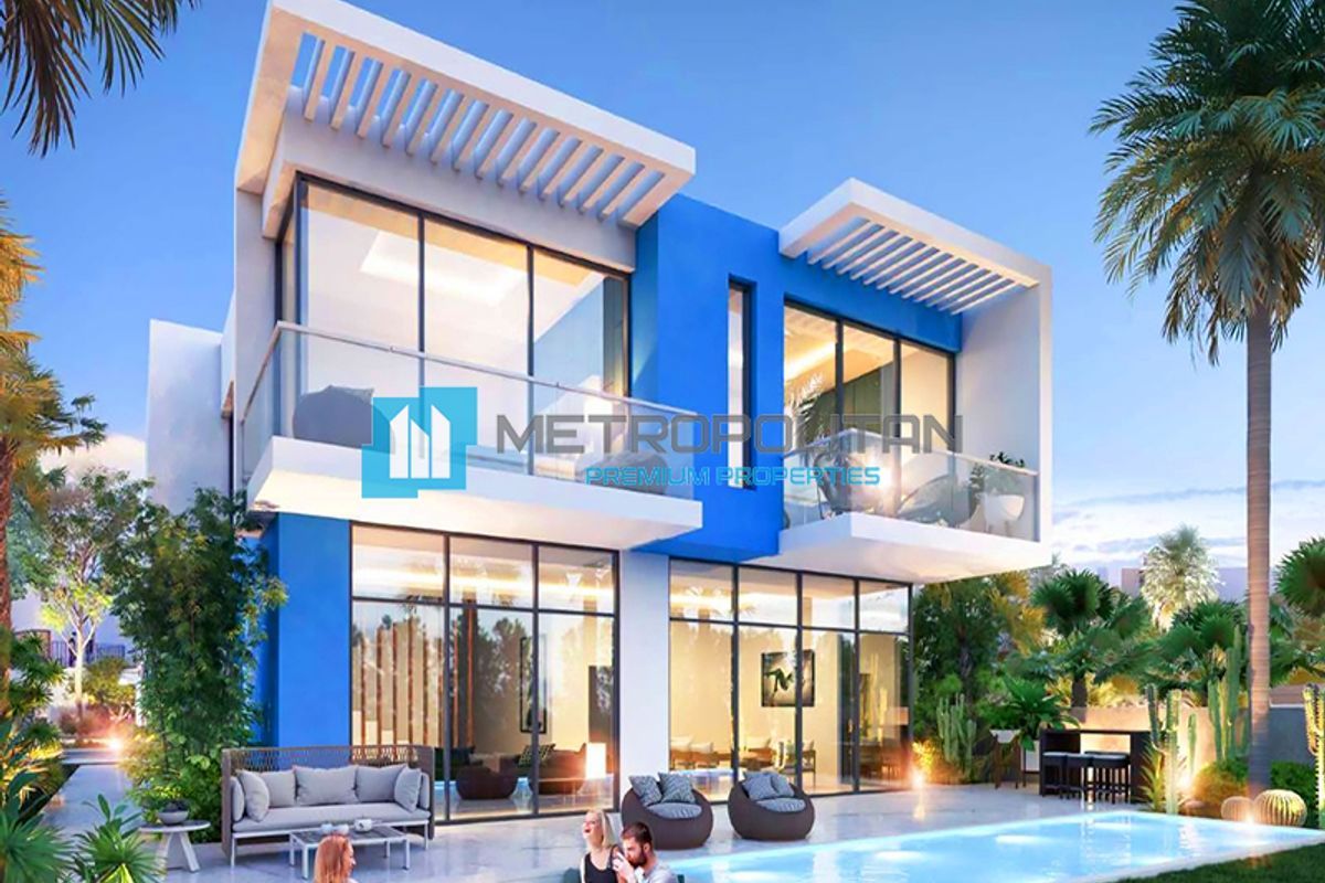 Townhouse in Dubai, UAE, 380 m² - picture 1