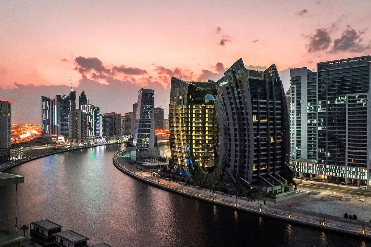 Piso en Dubái, EAU, 265 m² - imagen 1
