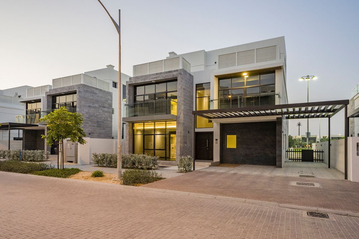 Villa à Dubaï, EAU, 515 m² - image 1