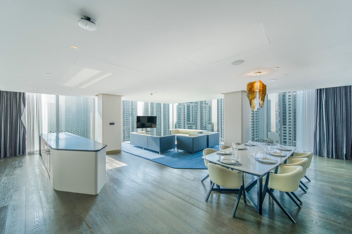 Wohnung in Dubai, VAE, 206 m² - Foto 1
