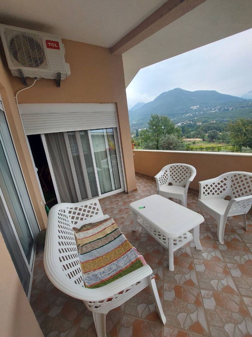 House in Bar, Montenegro, 260 m² - picture 2