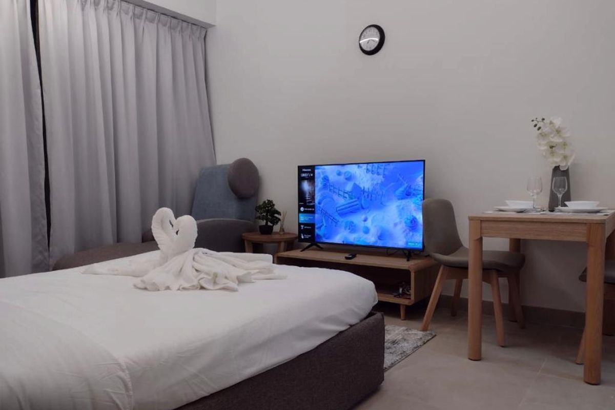 Flat in Dubai, UAE, 35 m² - picture 7