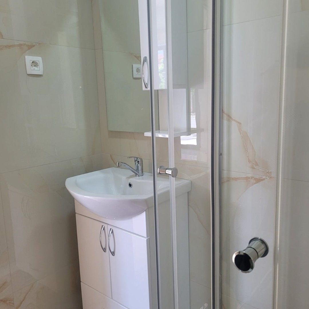 Biens commerciaux au Bar, Monténégro, 28 m² - image 10