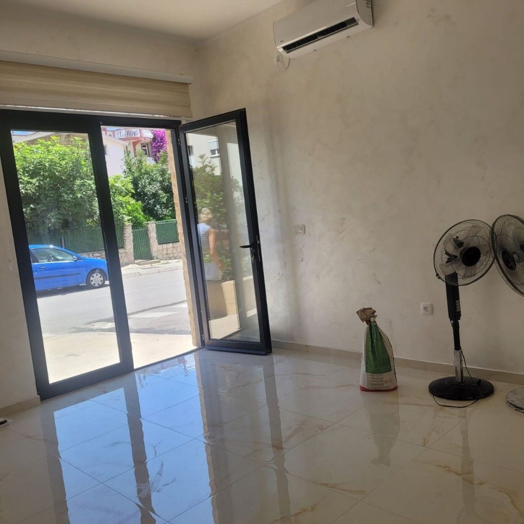 Biens commerciaux au Bar, Monténégro, 28 m² - image 11