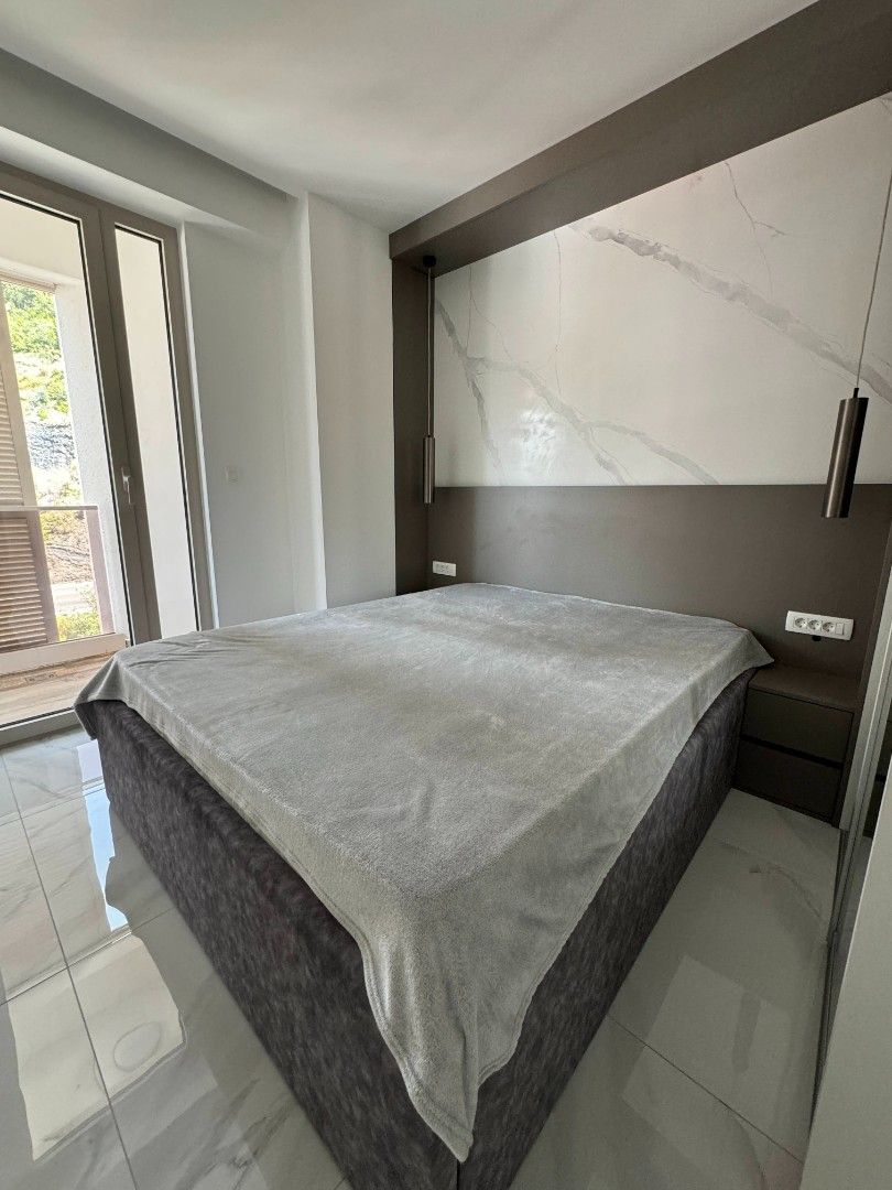 Piso en Rafailovici, Montenegro, 90 m² - imagen 12