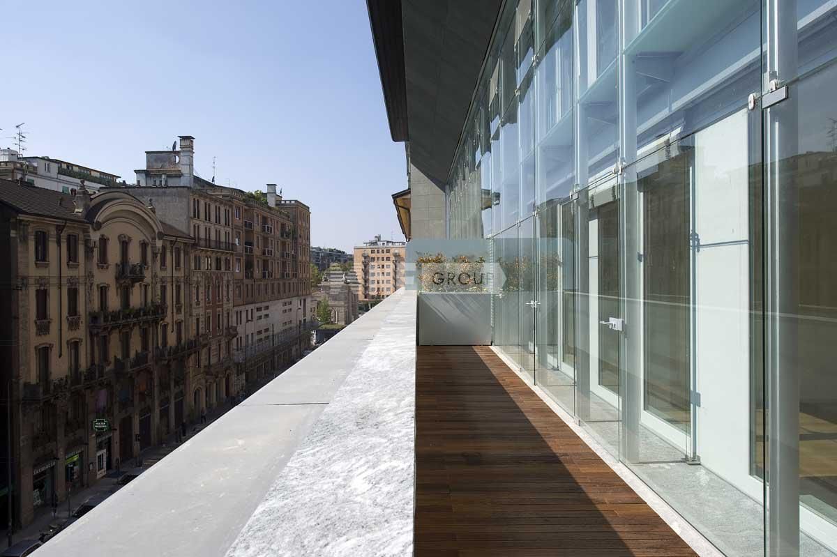 Flat in Milan, Italy - picture 6