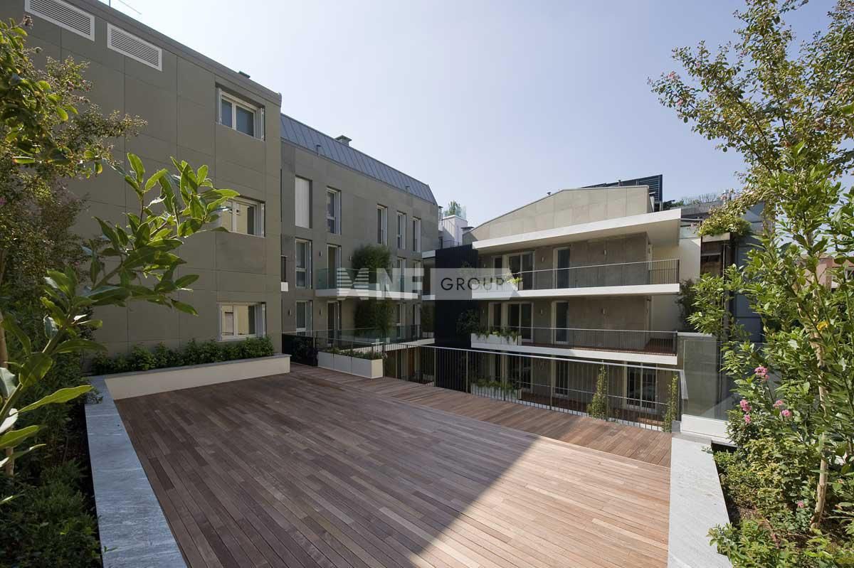 Flat in Milan, Italy - picture 7