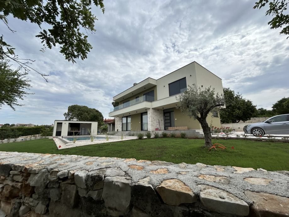 Haus in Svetvincenat, Kroatien, 208 m² - Foto 1