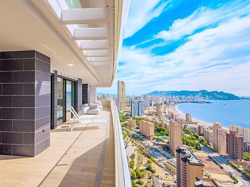 Appartement à Benidorm, Espagne, 105 m² - image 1