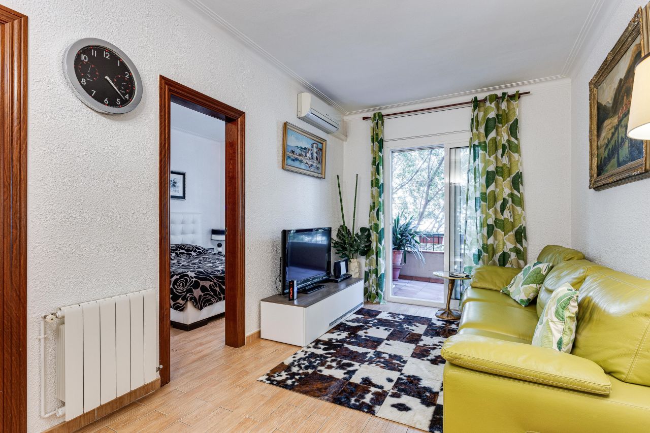 Appartement à Barcelone, Espagne, 72 m² - image 1