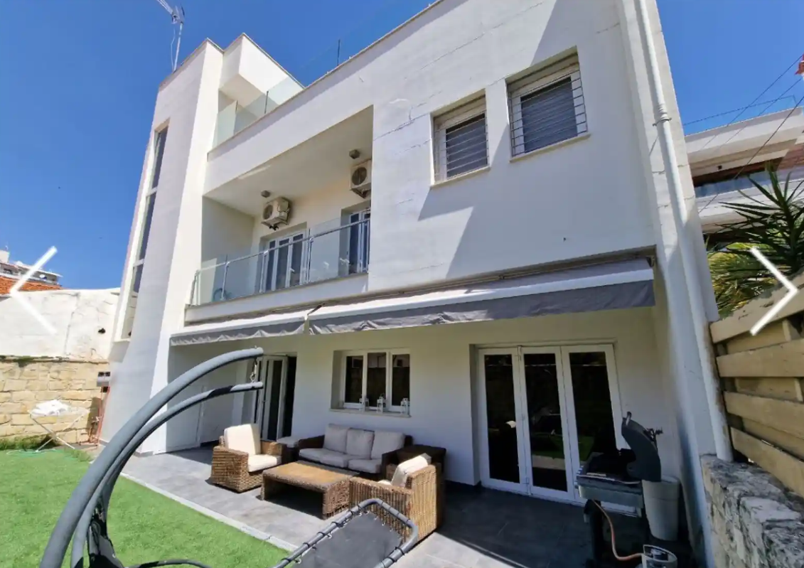 Haus in Larnaka, Zypern, 300 m² - Foto 1